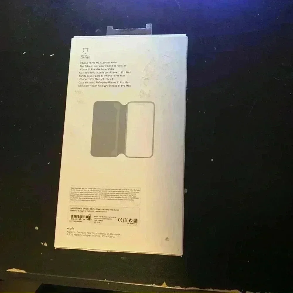 iPhone 11 Pro Max Leather Folio